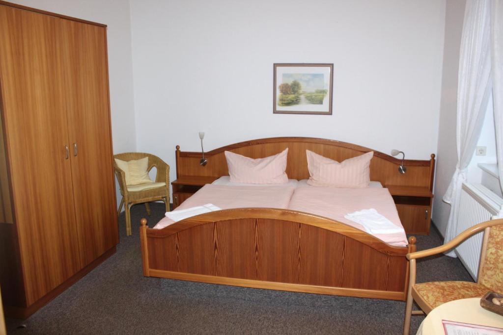 Landgasthof Neue Schaenke Königstein Chambre photo